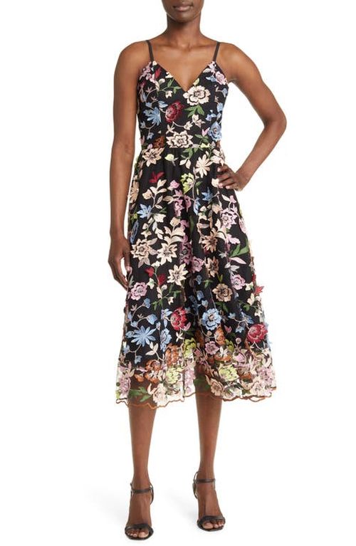 Vestidos florais: a cara do mês e ótima pedida para festa junina 插图 Vestidos florais: a cara do mês e ótima pedida para festa junina 插图