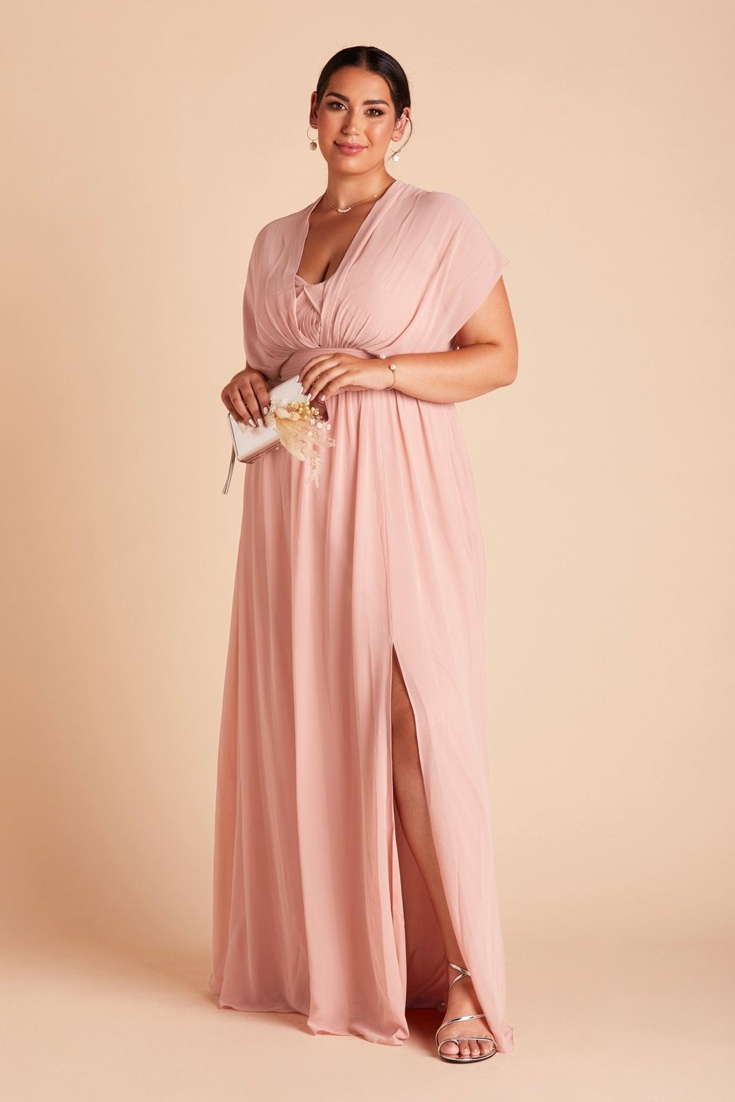 Como escolher o vestido rosa perfeito para suas madrinhas 插图