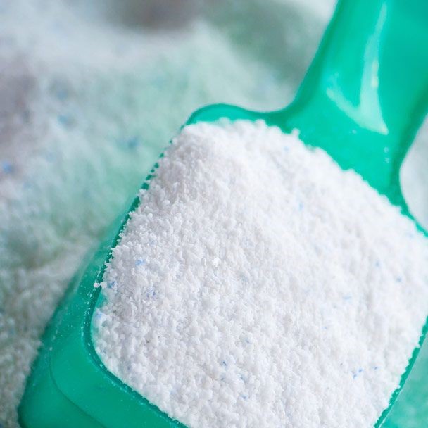 How to Clean Up Spilled Laundry Detergent: Quick Guide