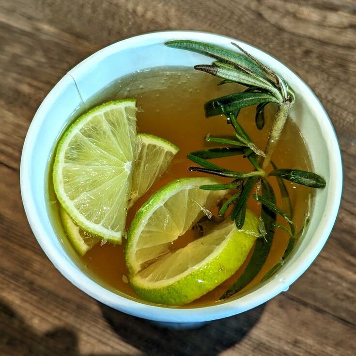 Rosemary Tea: The Herbal Brew Full of Flavor and Benefits